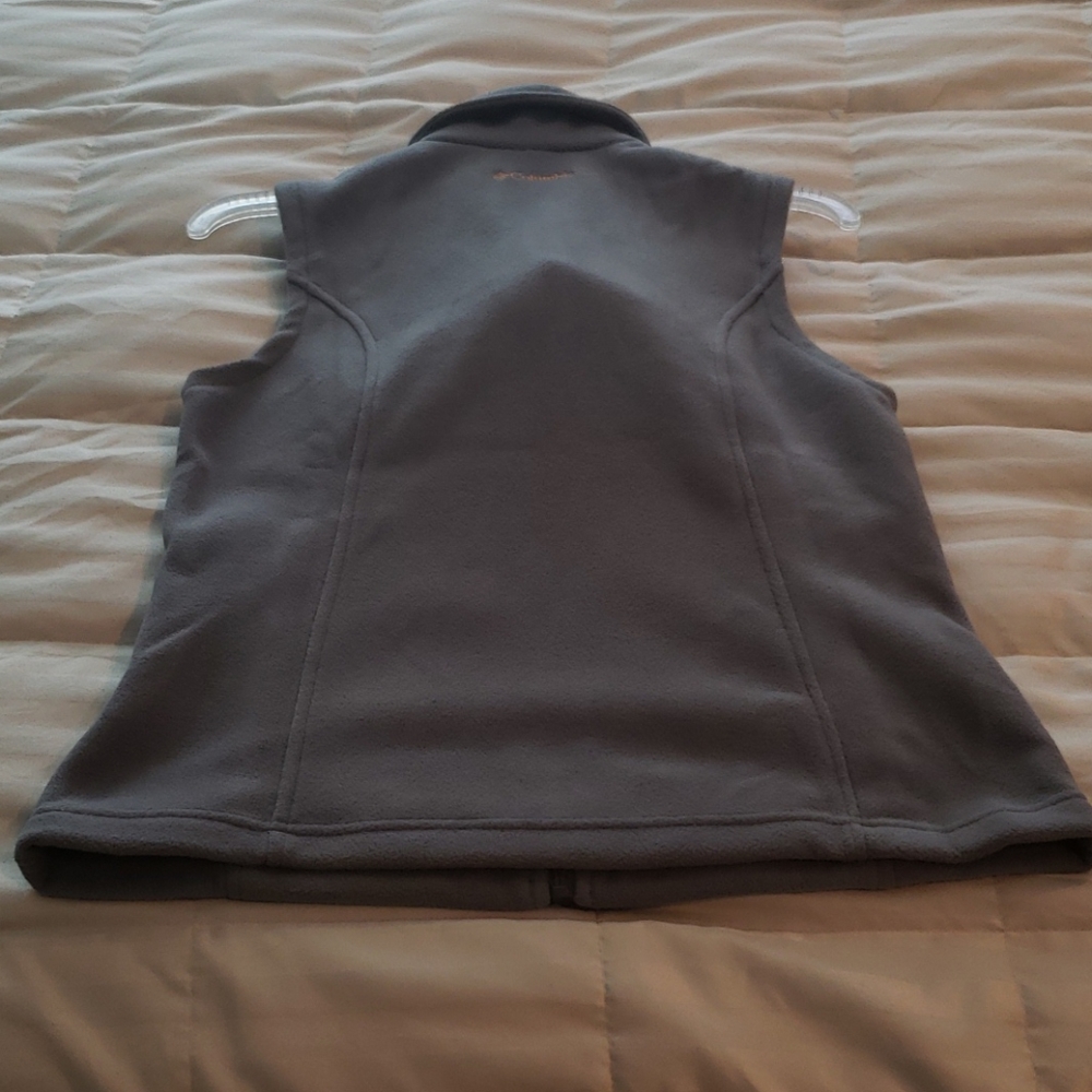Columbia Virginia Tech Vest - Picture 4 of 5